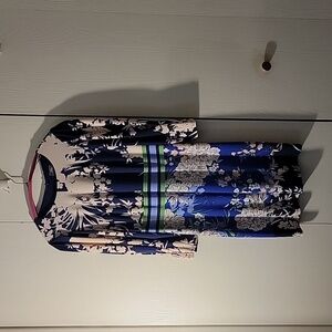 Blue floral colorblock dress